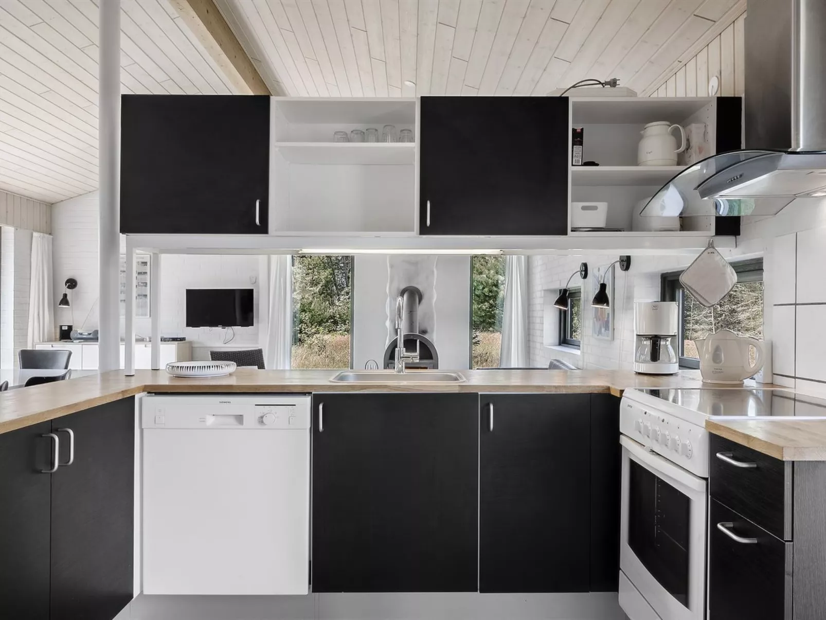 "Stojanka" - 1km from the sea-Binnen