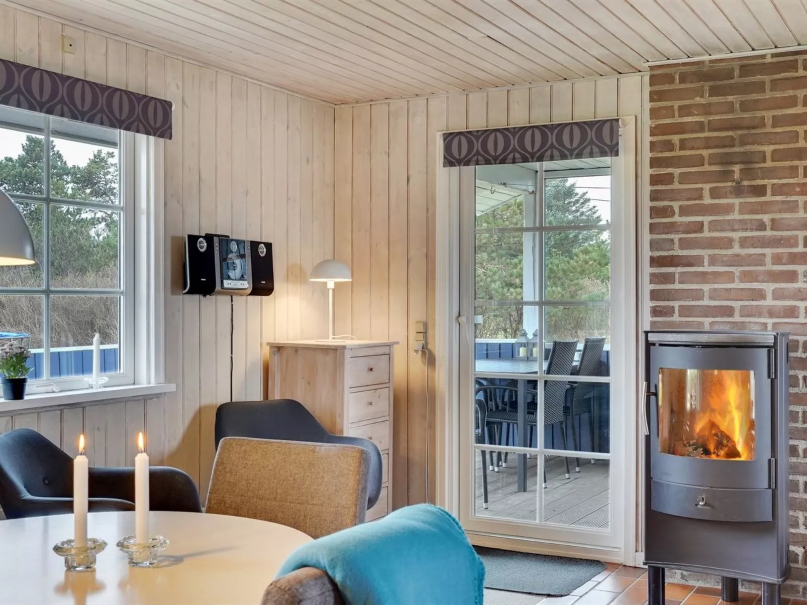 "Maikel" - 900m from the sea-Binnen