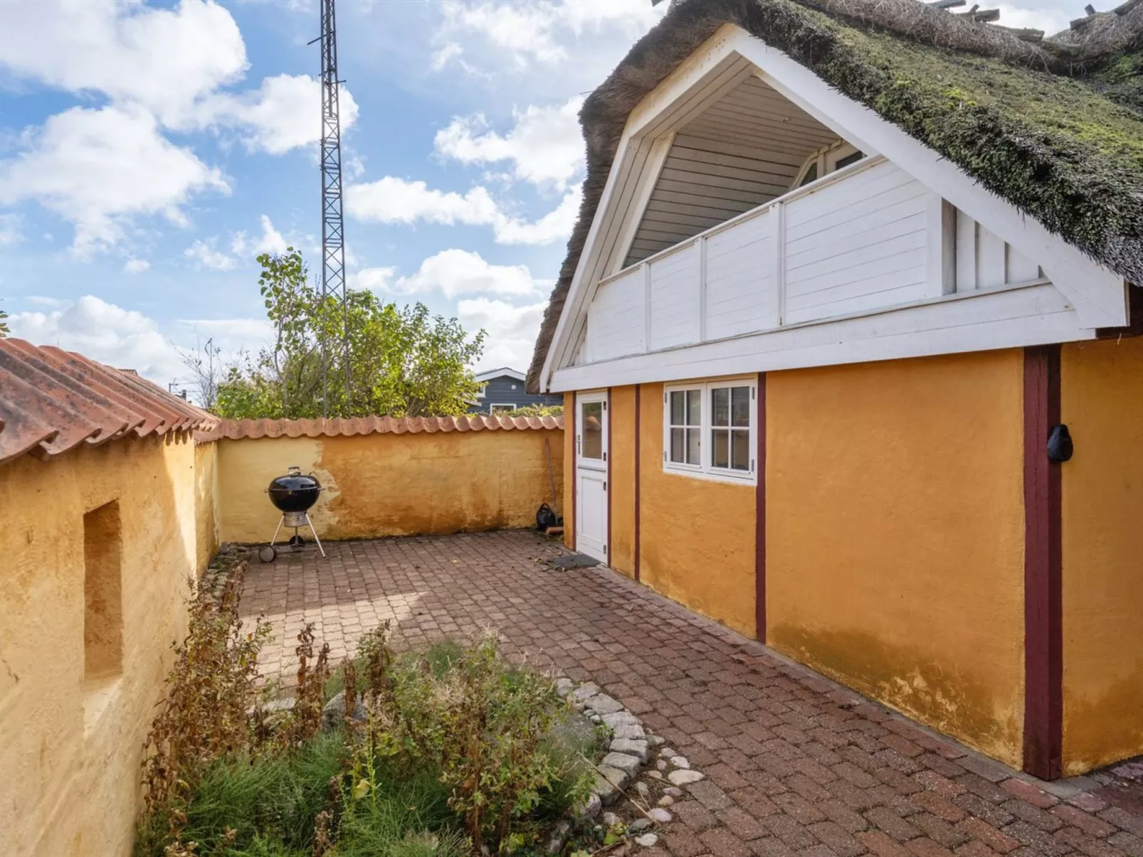 "Ethly" - 50m from the sea-Buiten