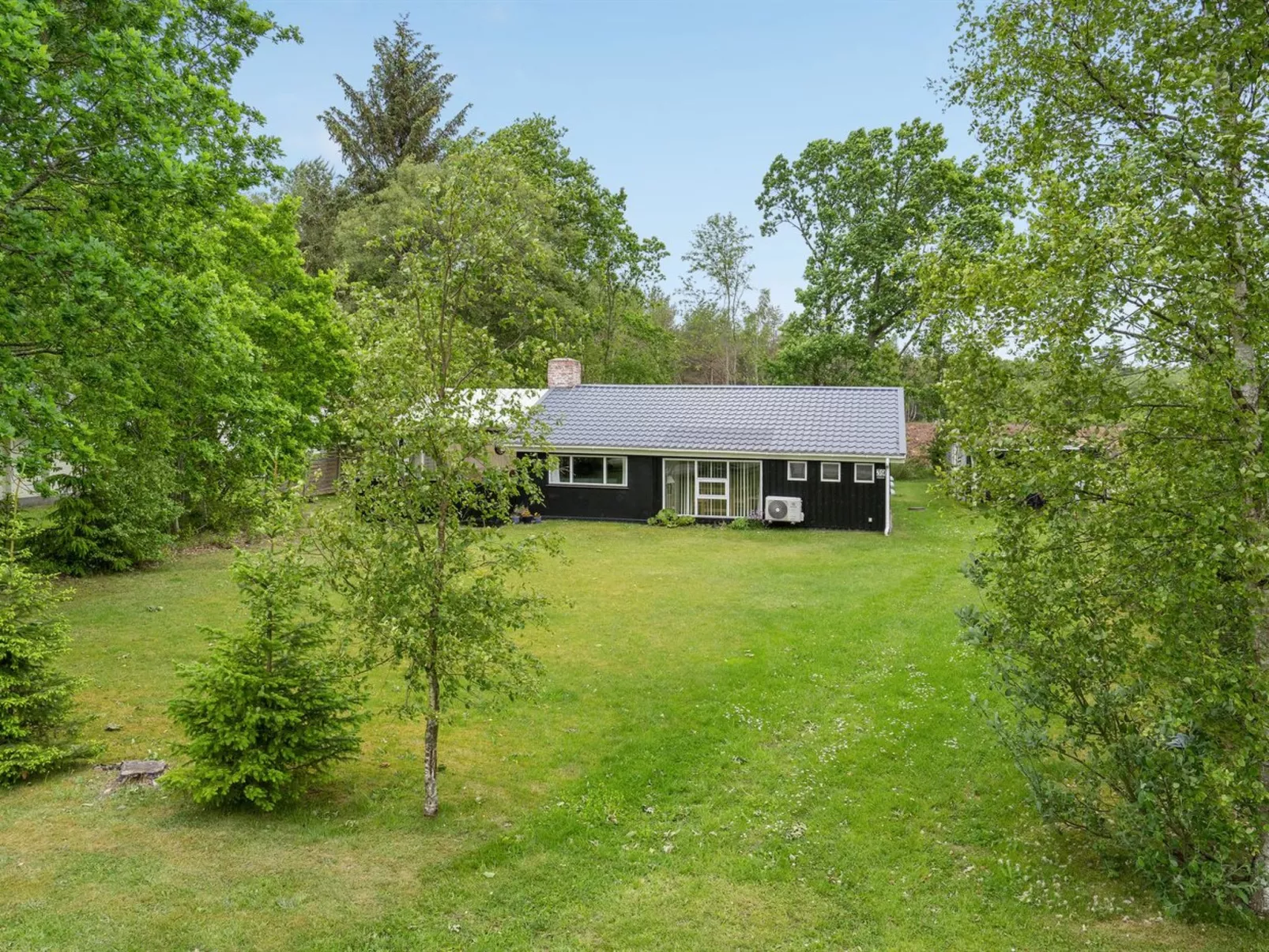 "Erikgine" - 170m from the sea-Buiten