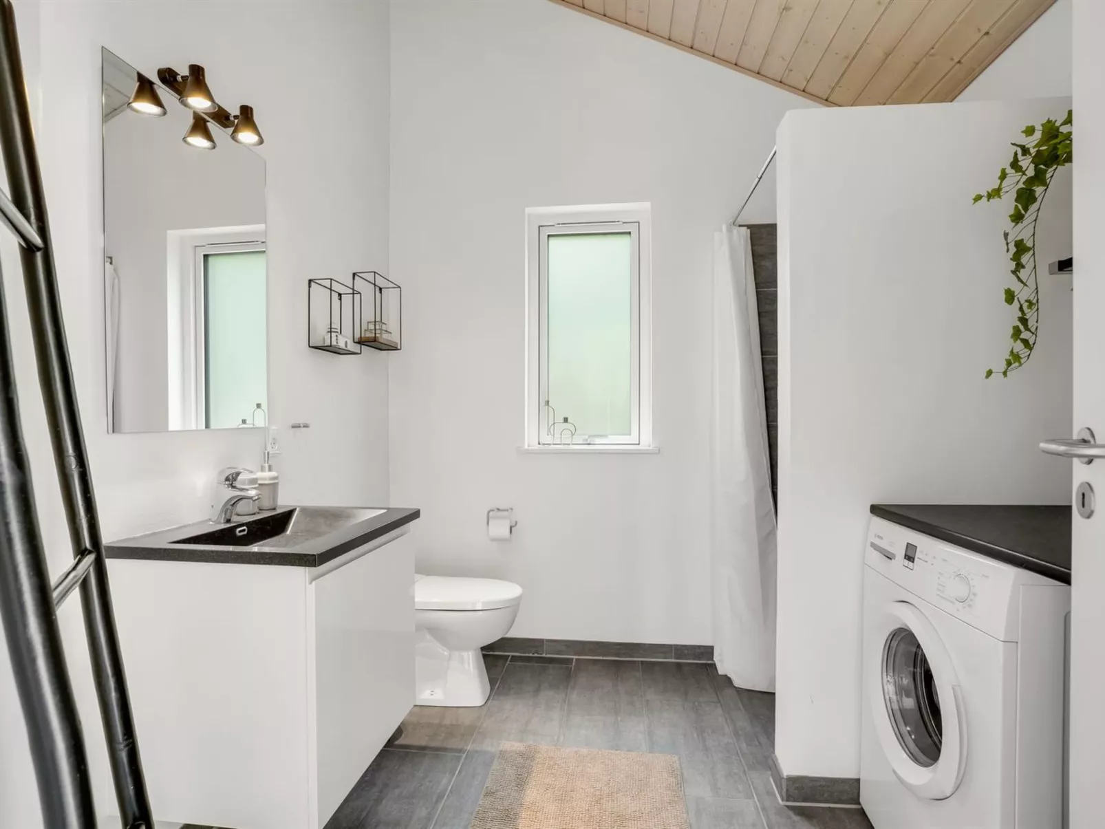 "Luukas" - 150m from the sea-Binnen