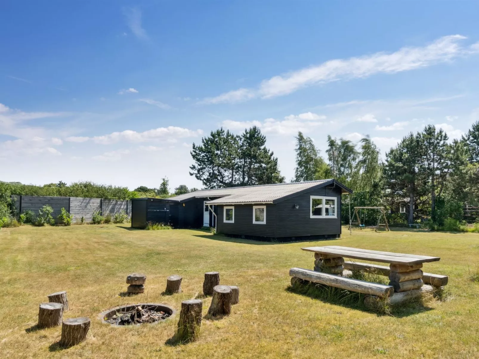 "Ludvika" - 350m from the sea-Buiten