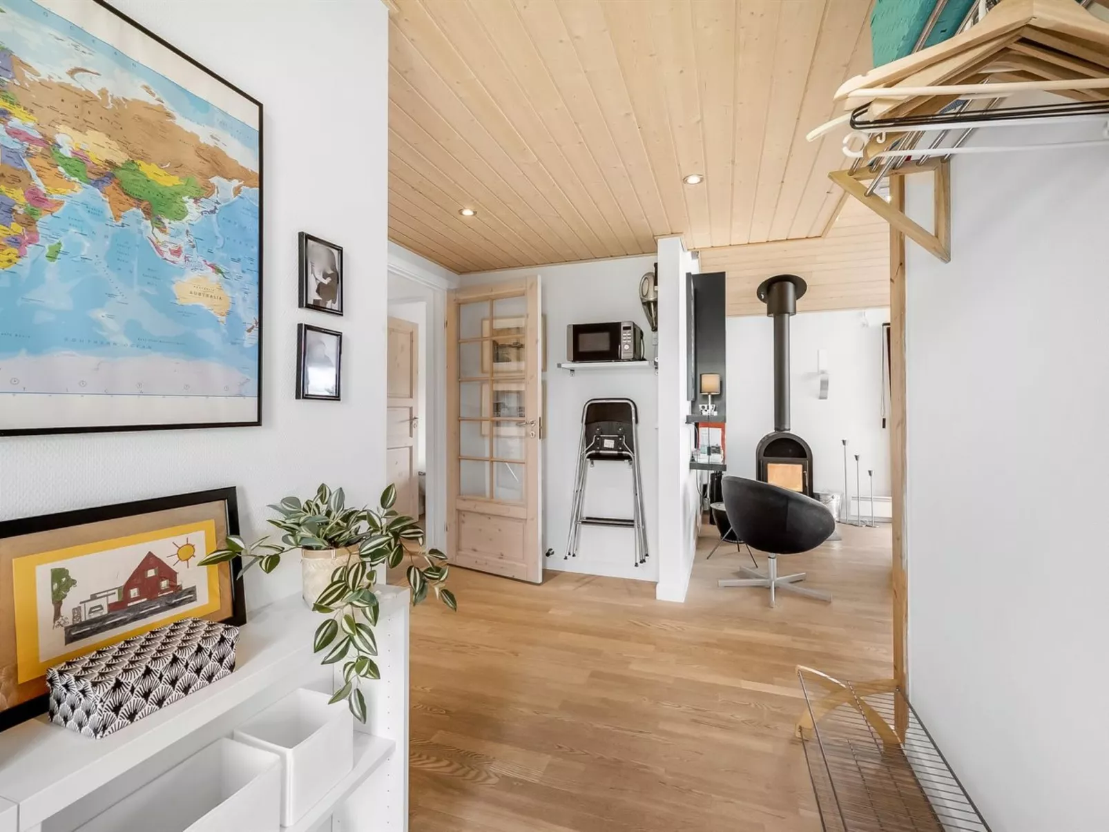 "Samuil" - 300m to the fjord-Binnen