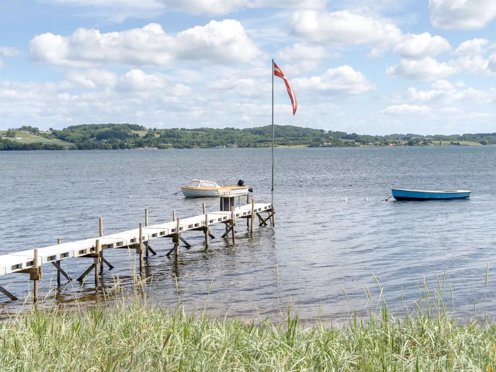 "Launo" - 150m to the fjord-Buiten