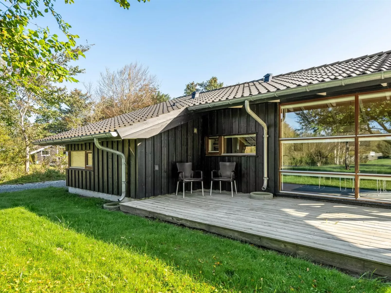 "Emeli" - 1.3km from the sea-Buiten