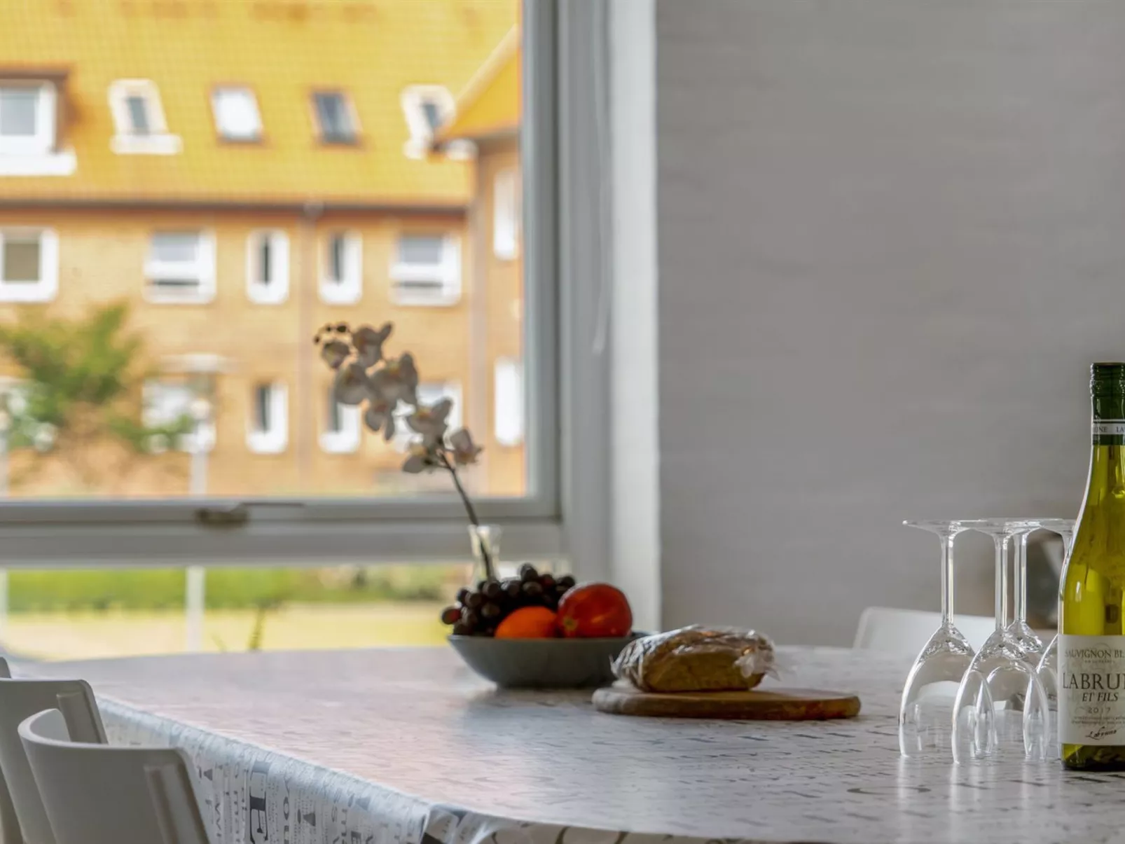 "Teodosij" - 1.1km from the sea-Binnen