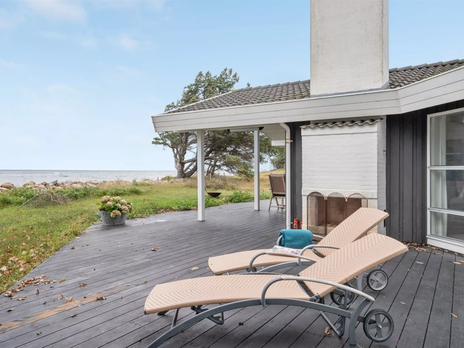 "Pascal" - 25m from the sea-Buiten