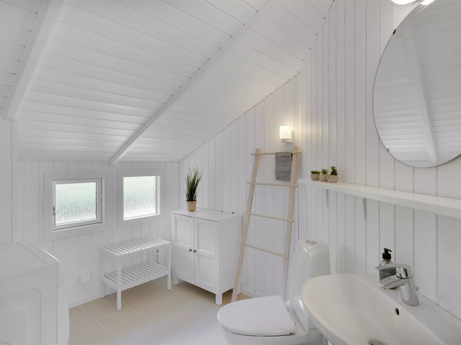 "Niska" - 300m from the sea-Binnen