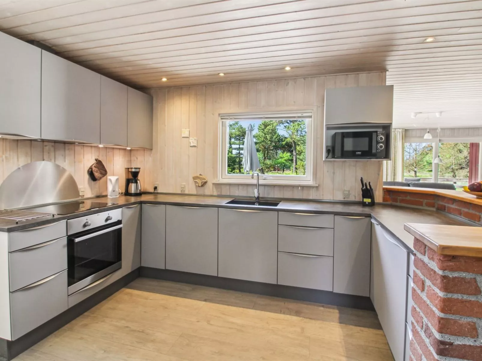 "Harthwik" - 1km from the sea-Binnen