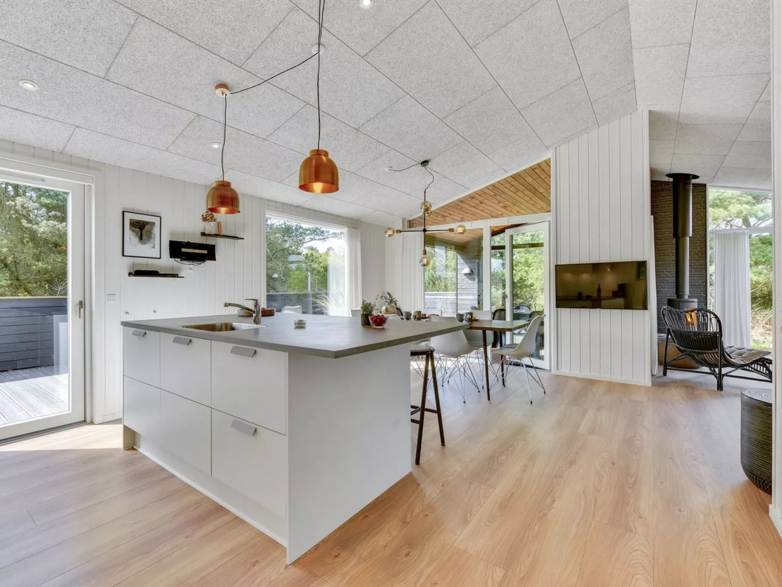 "Lassi" - 950m from the sea-Binnen