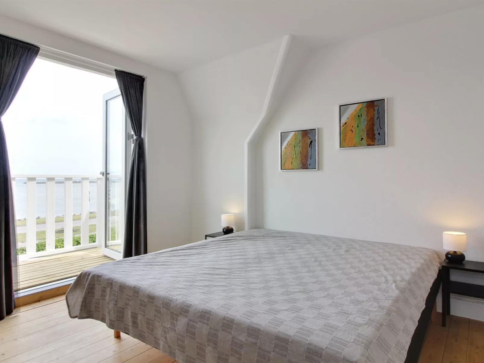 "Kosara" - 50m from the sea-Binnen