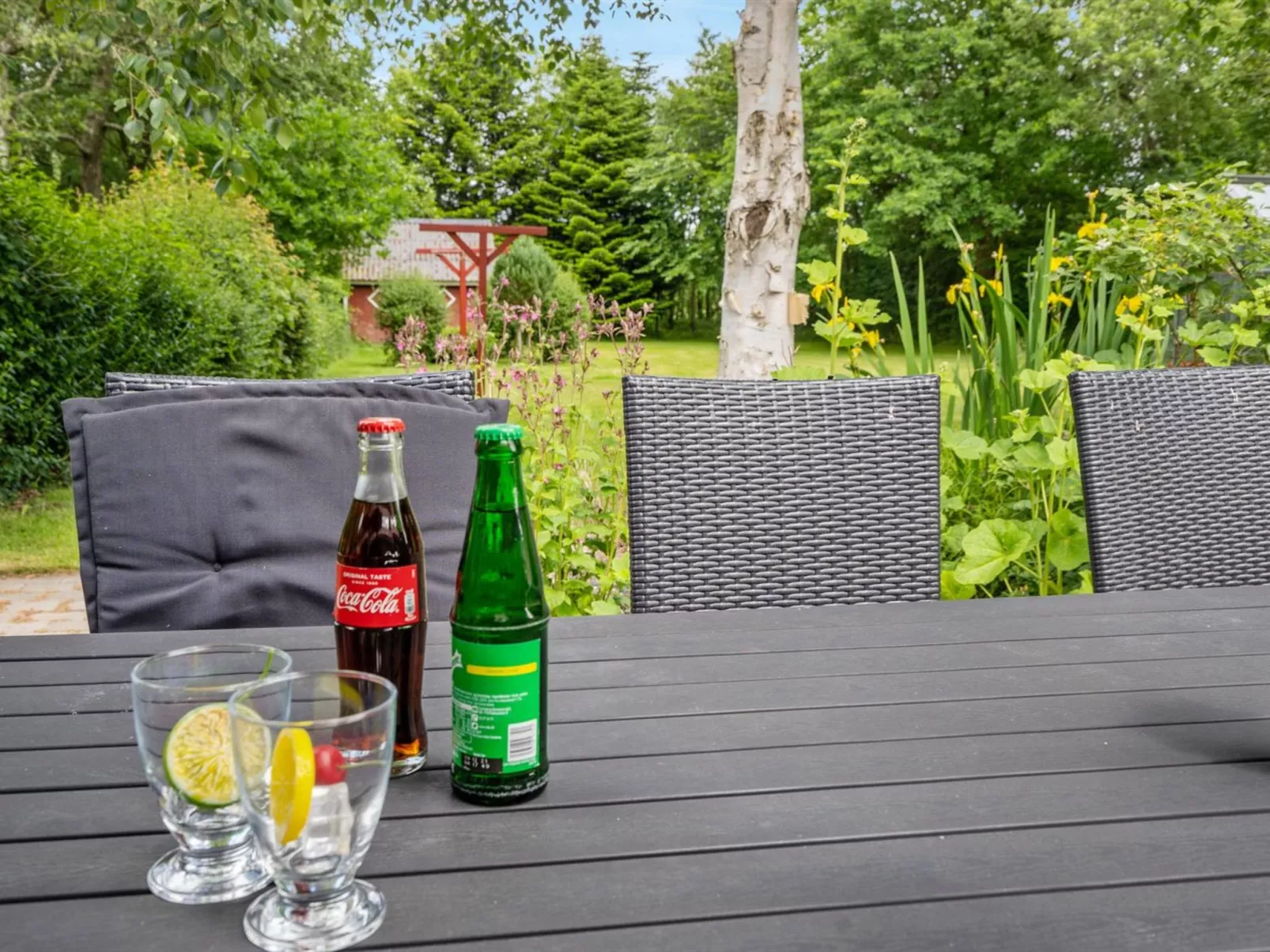 "Jonni" - 15km from the sea-Buiten