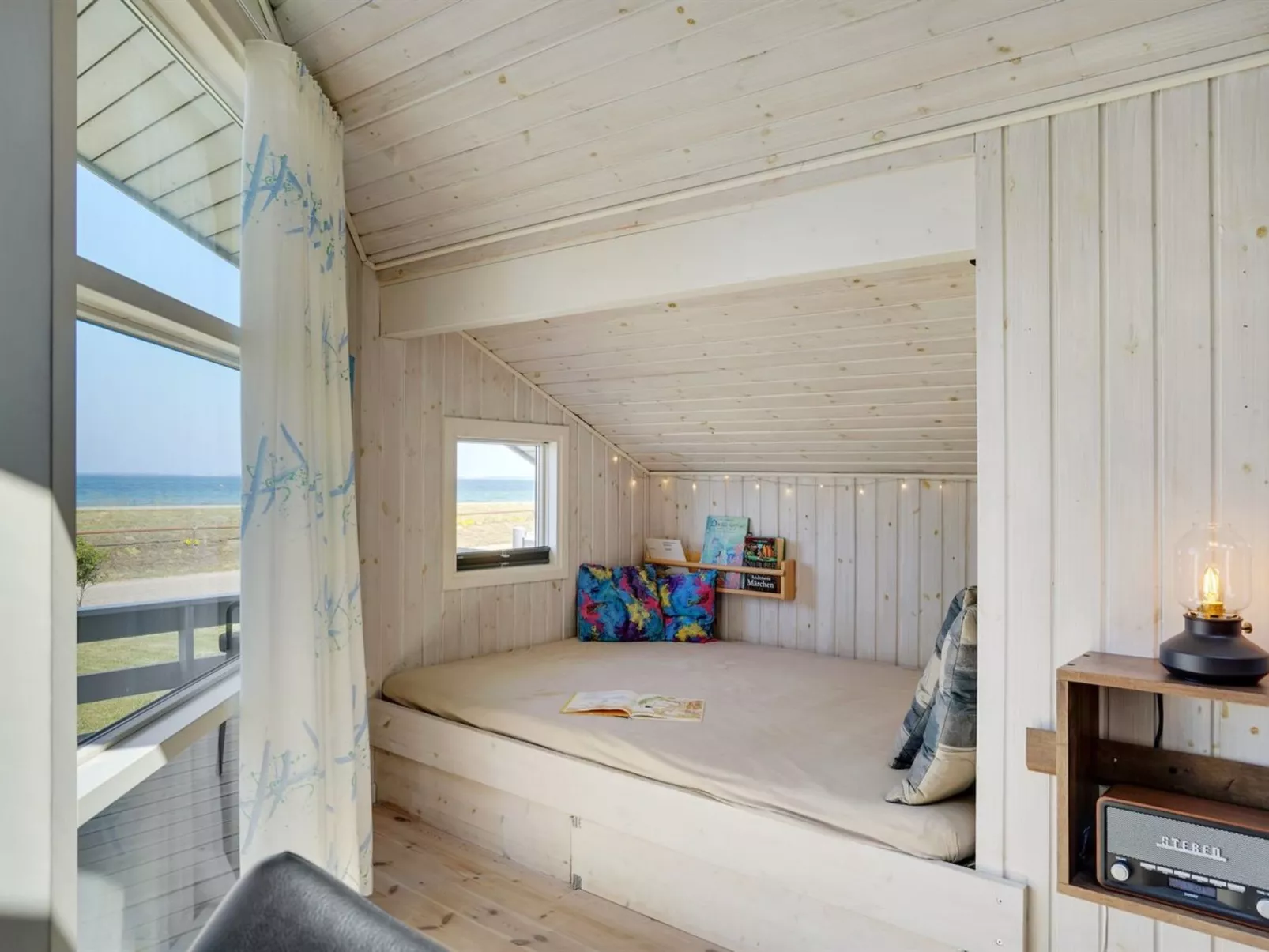 "Diertje" - 10m from the sea-Binnen