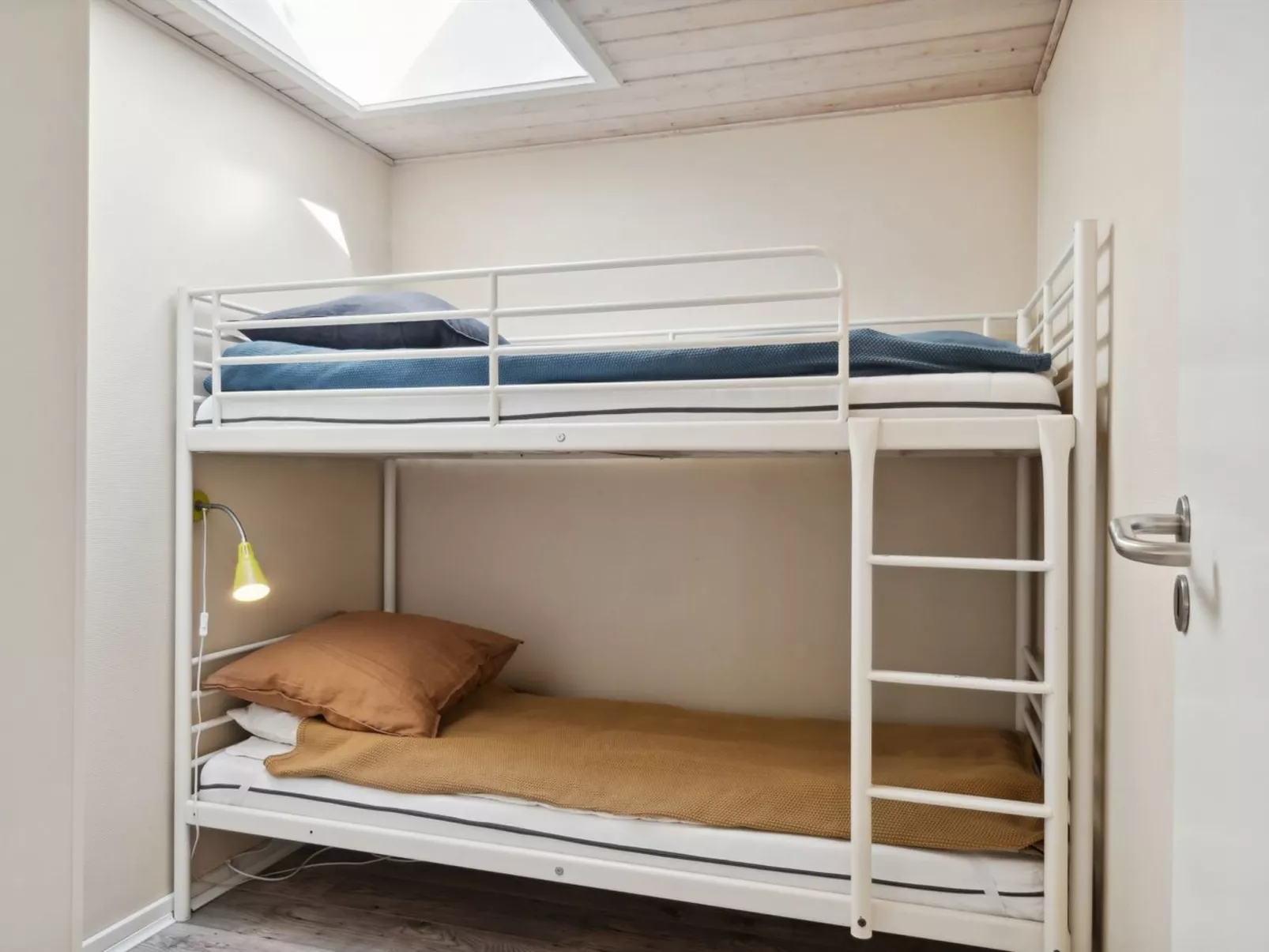 "Aud" - 300m from the sea-Binnen