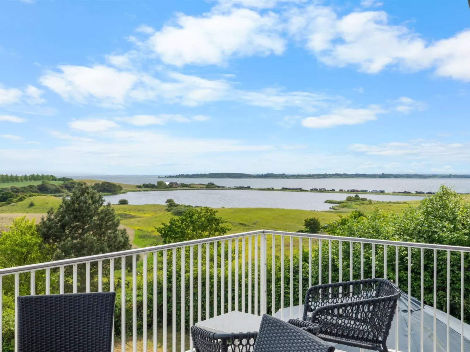 "Chayton" - 450m from the sea-Buiten