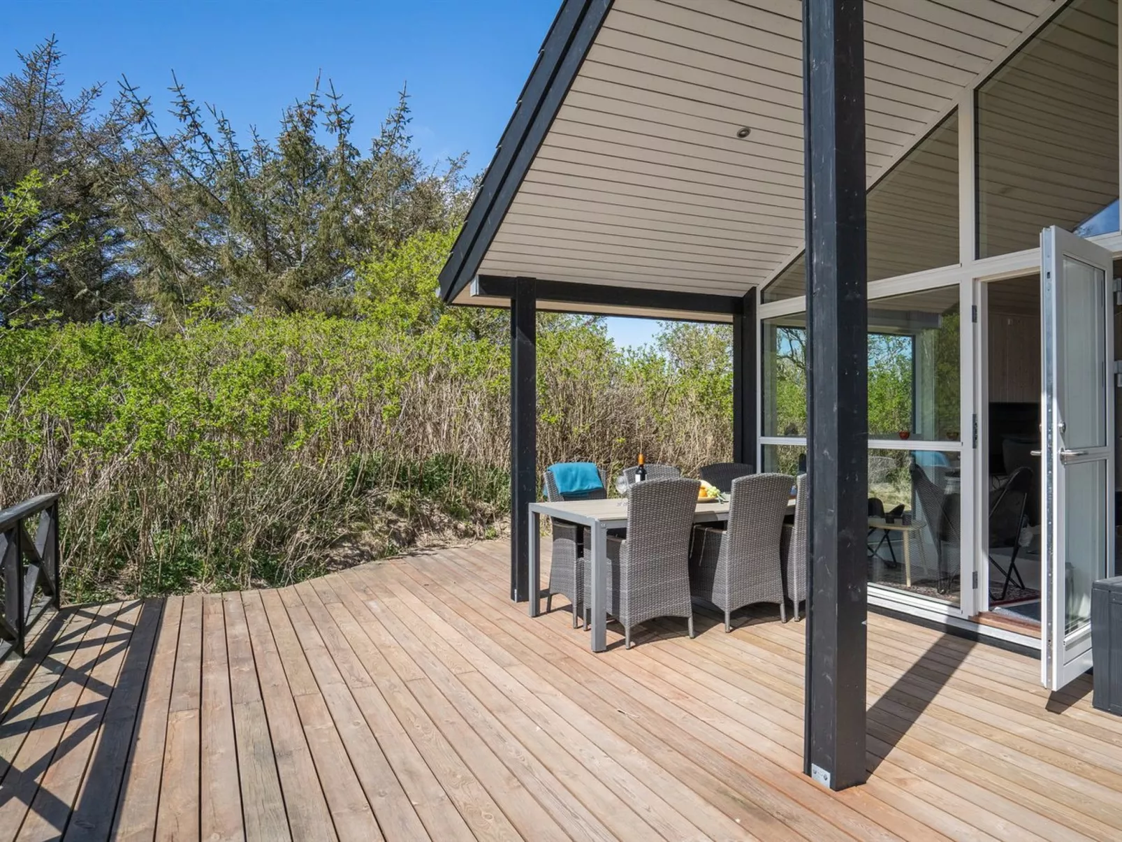 "Tayara" - 300m from the sea-Buiten