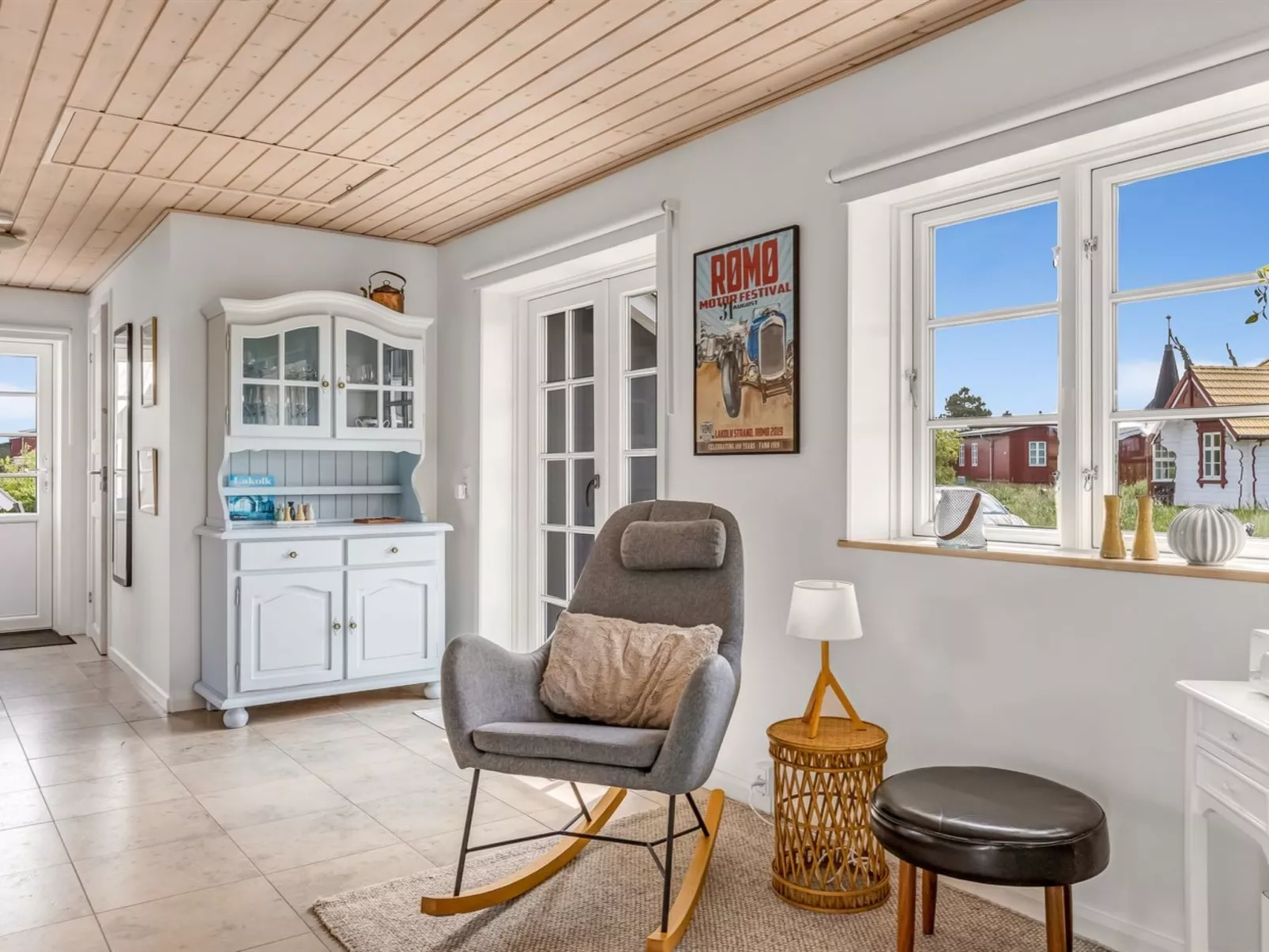 "Mikka" - 450m from the sea-Binnen