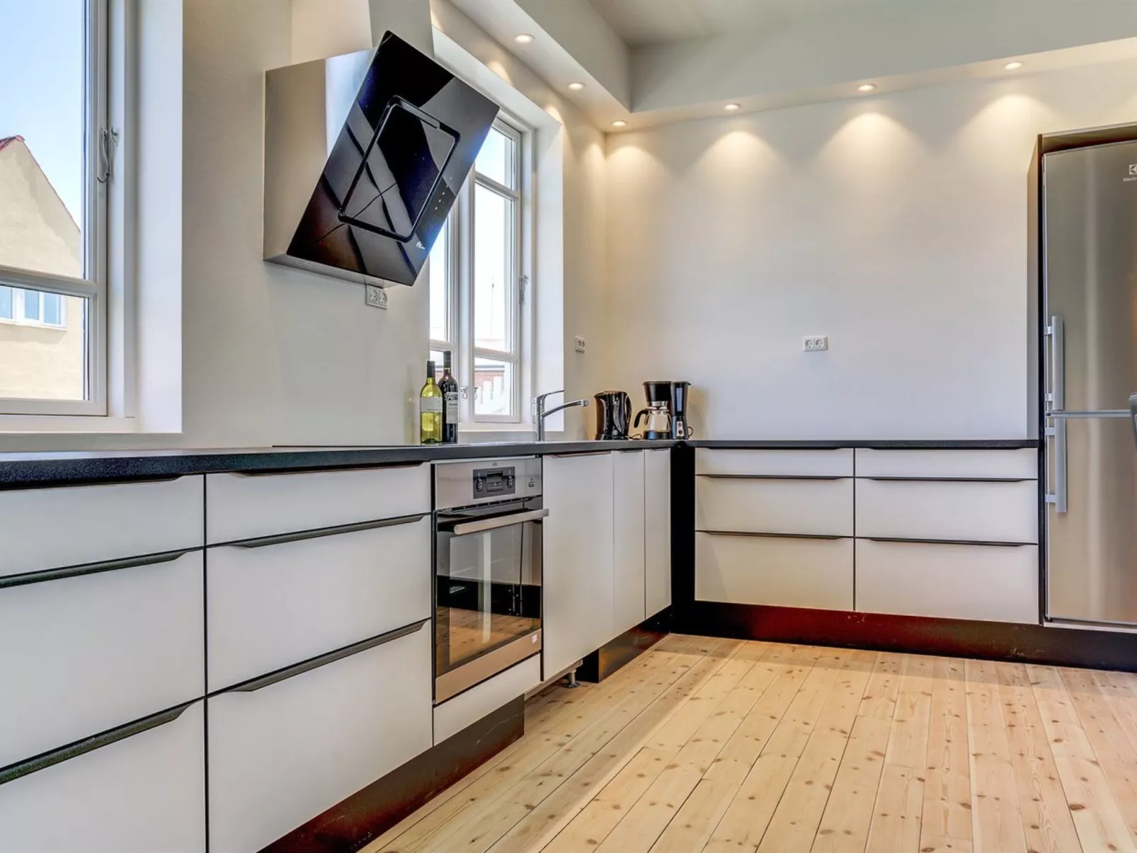 "Elnara" - 900m from the sea-Binnen