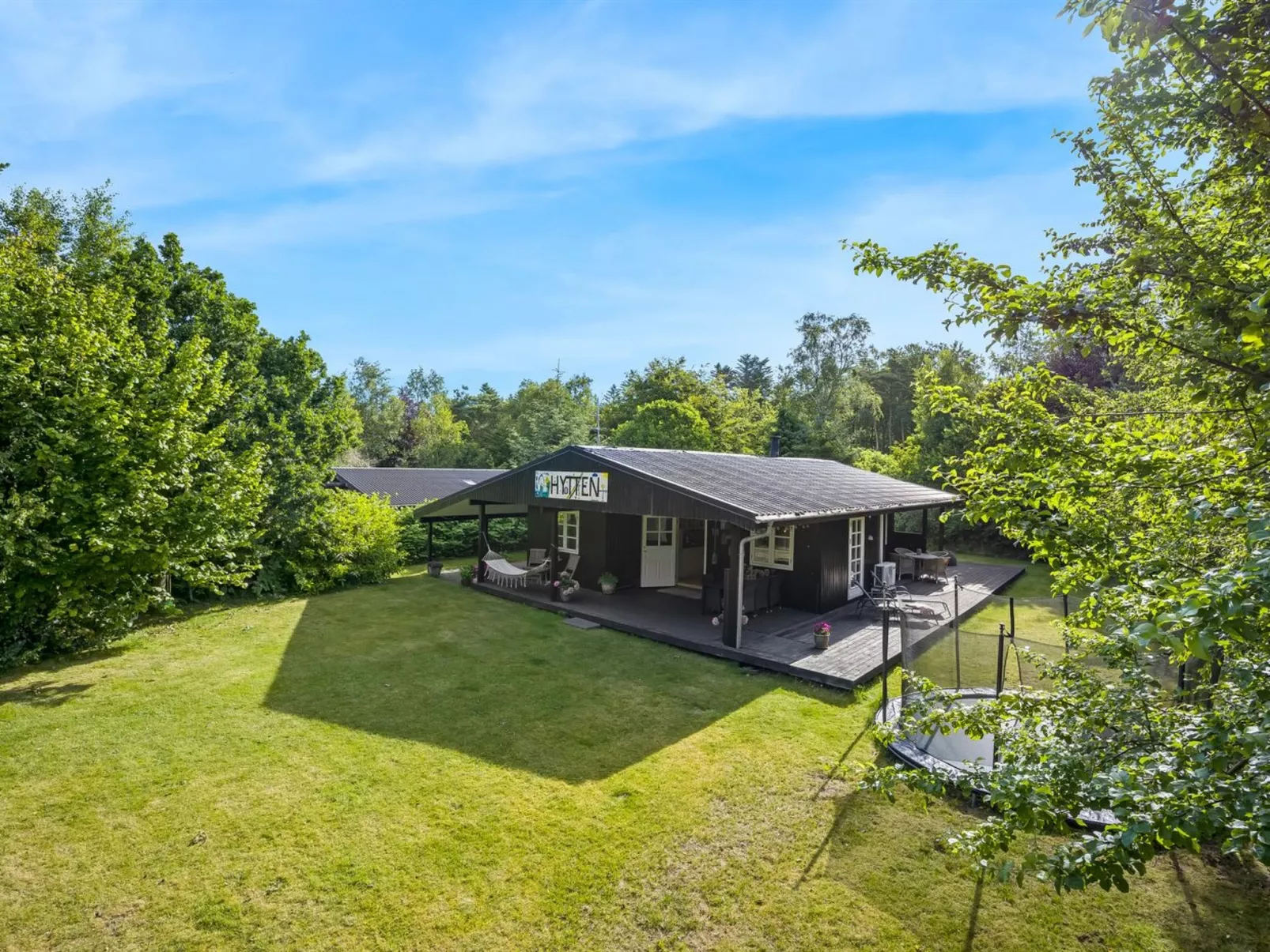 "Sunaj" -  from the sea-Buiten