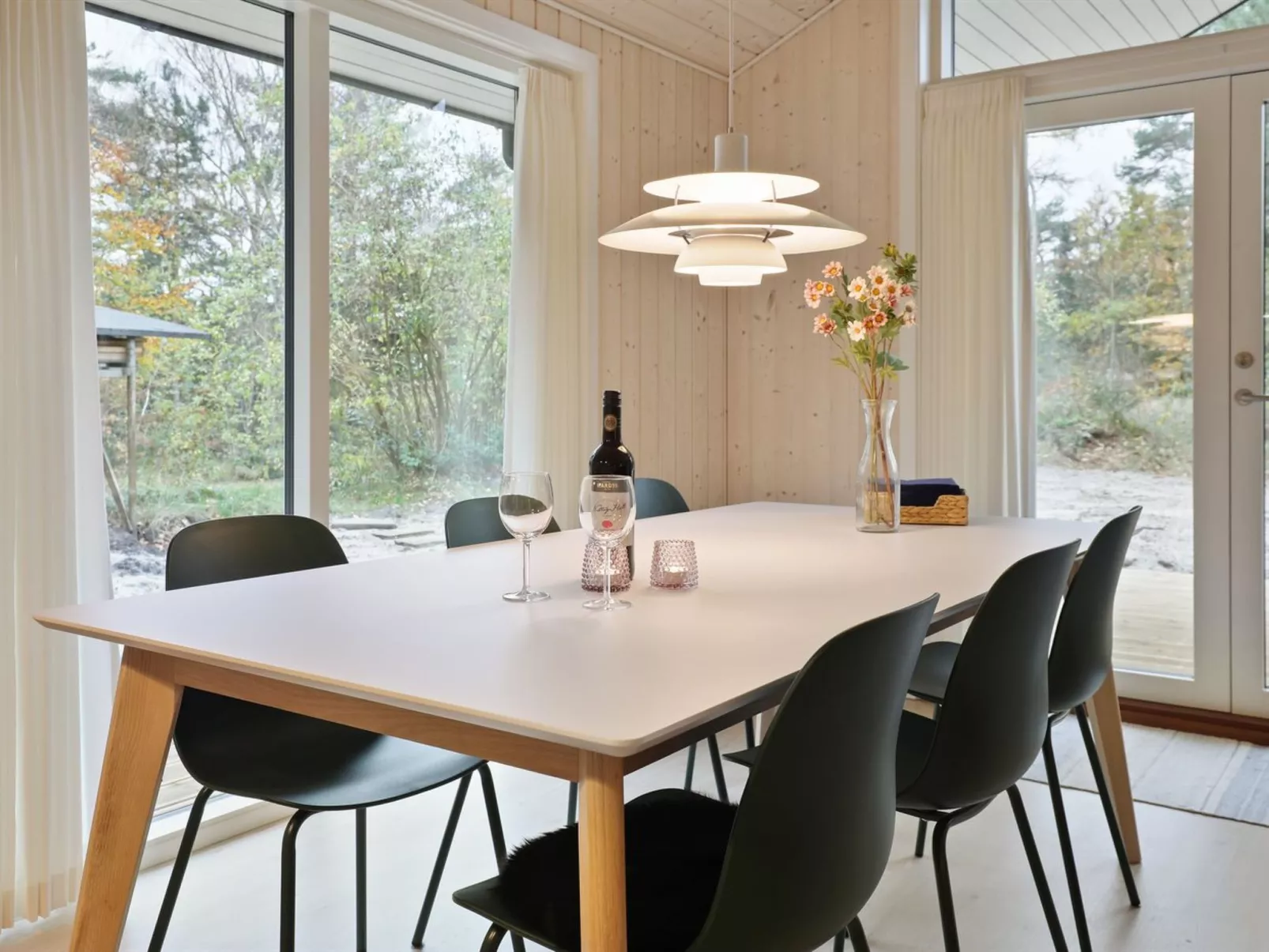 "Haiko" - 250m from the sea-Binnen