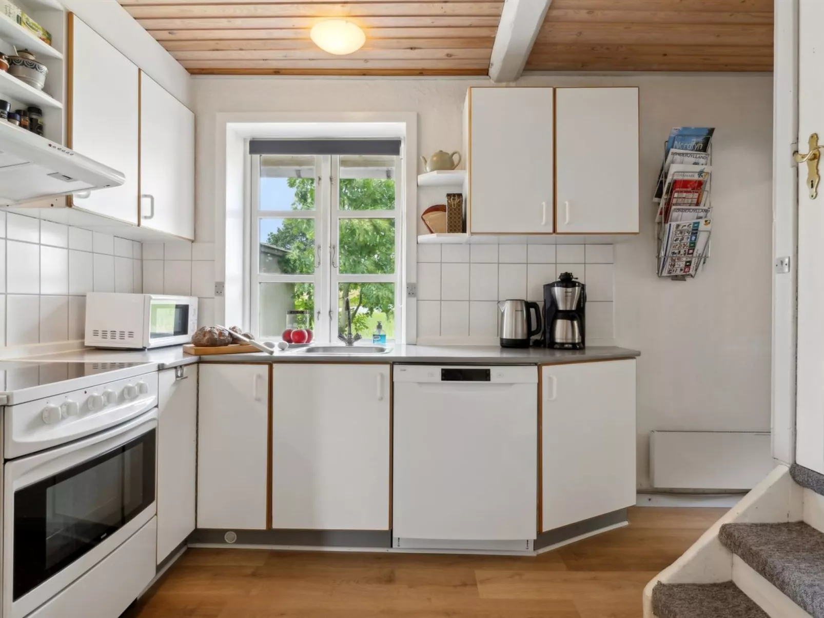 "Ilja" - 400m from the sea-Binnen