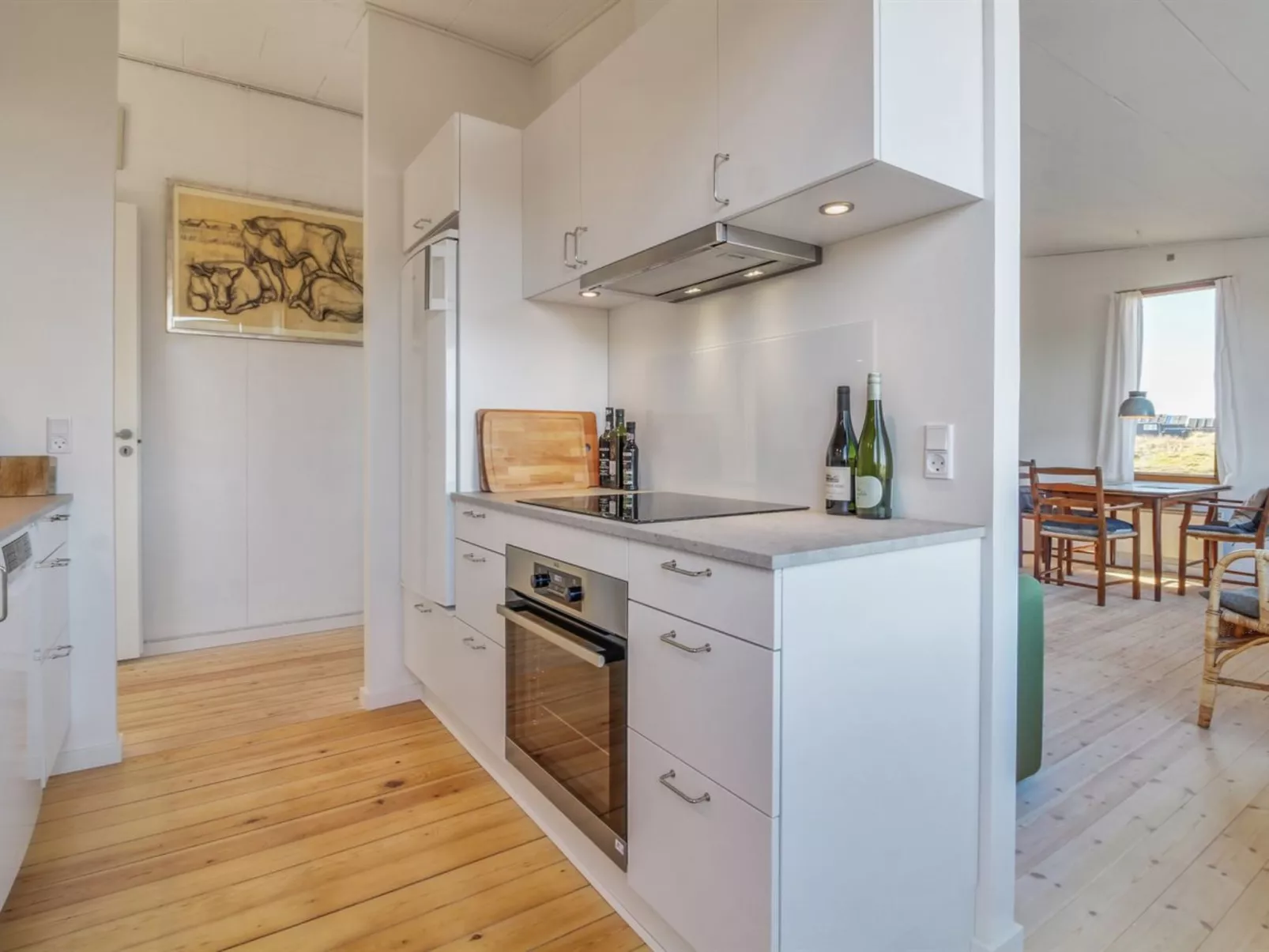 "Jules" - 300m from the sea-Binnen