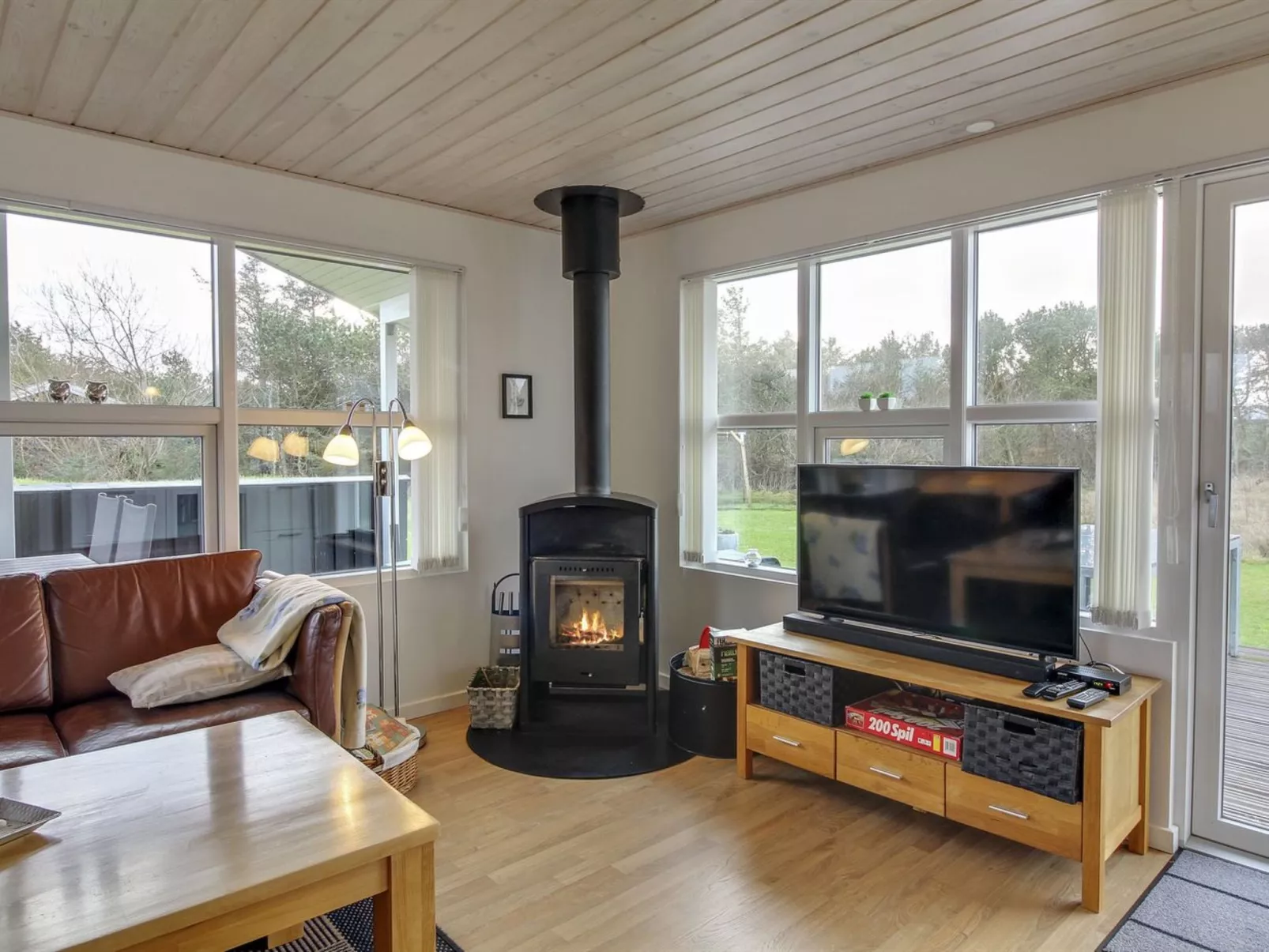 "Grit" - 650m from the sea-Binnen