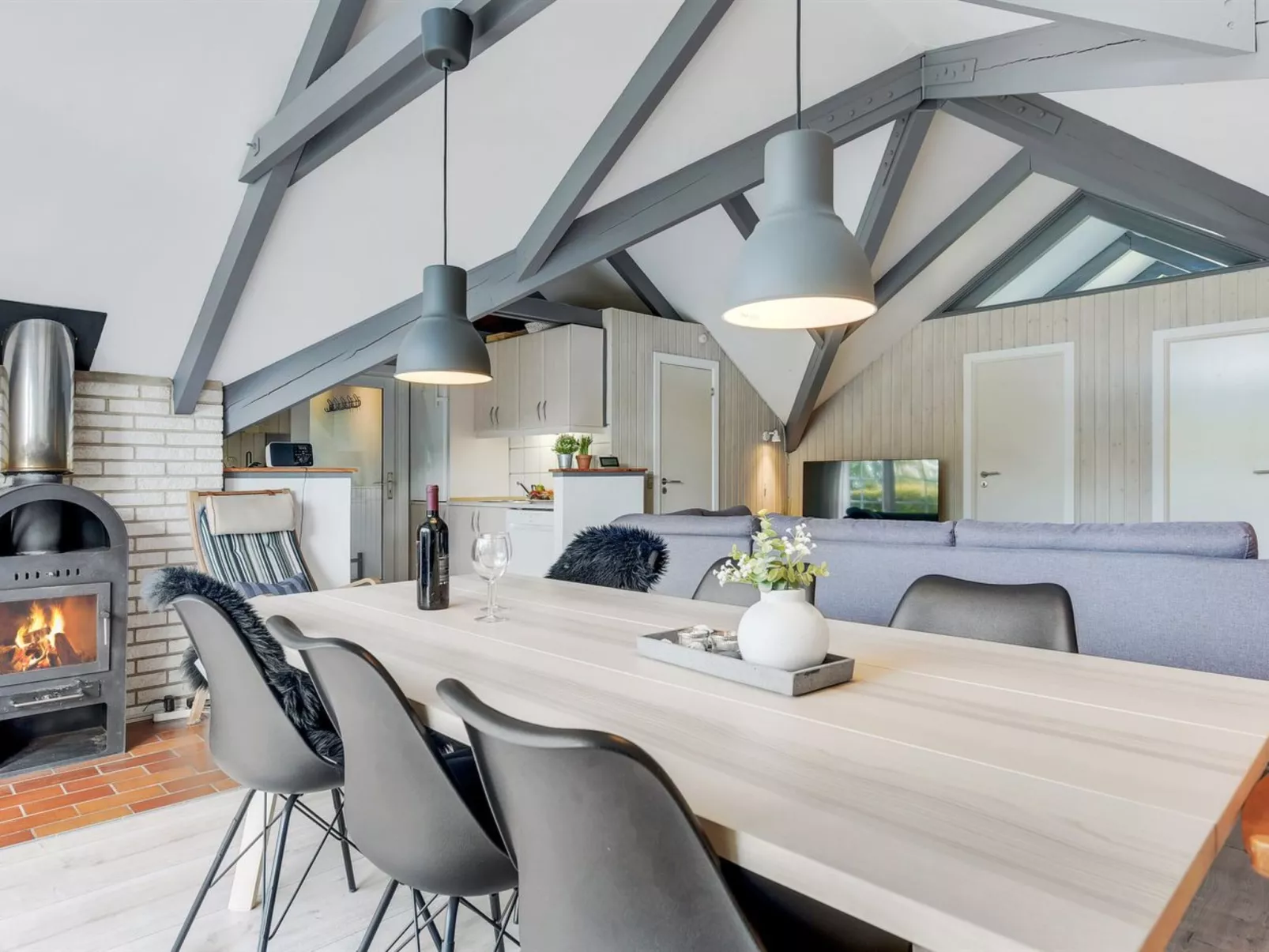 "Gidske" - 300m from the sea-Binnen