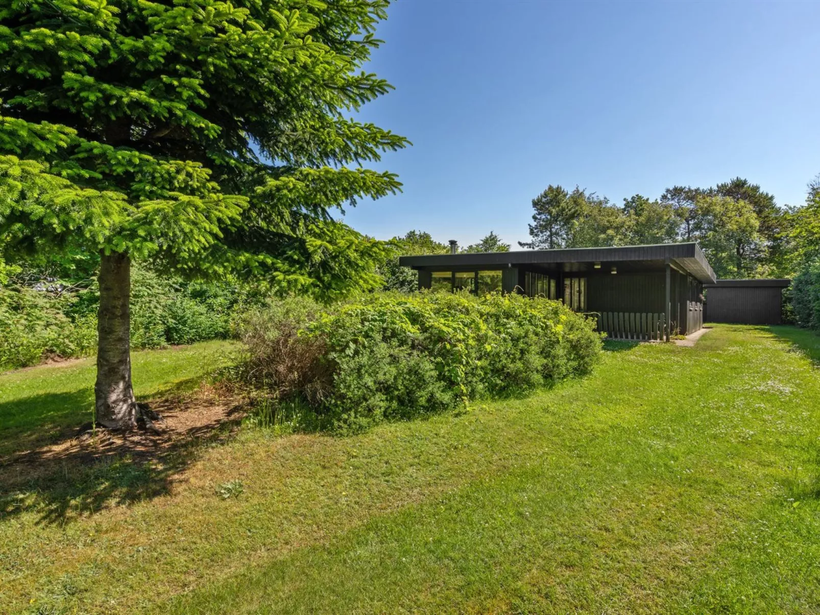 "Ludde" - 500m to the fjord-Buiten