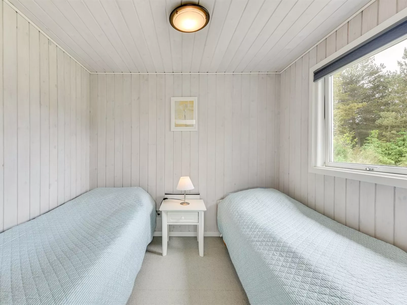 "Hildegarde" - 900m from the sea-Binnen