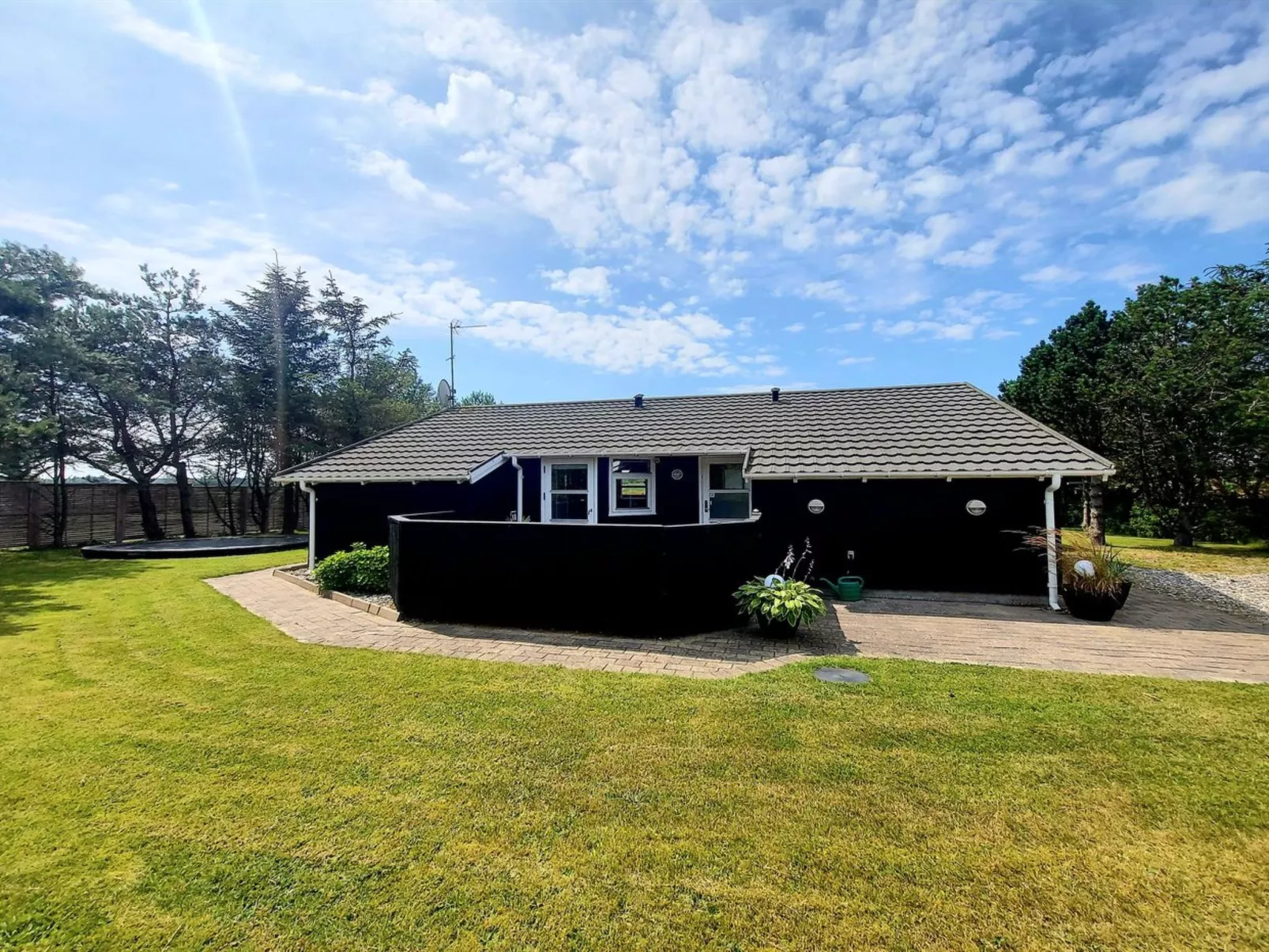 "Thorin" - 100m from the sea-Buiten