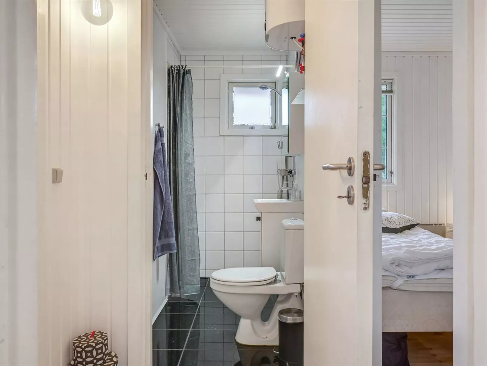 "Hamund" - 700m from the sea-Binnen