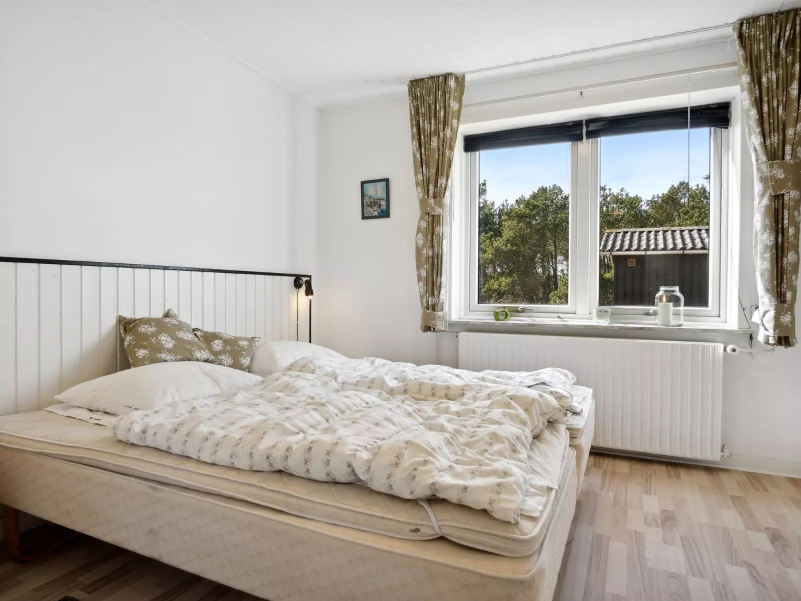 "Vappu" - 400m to the fjord-Binnen