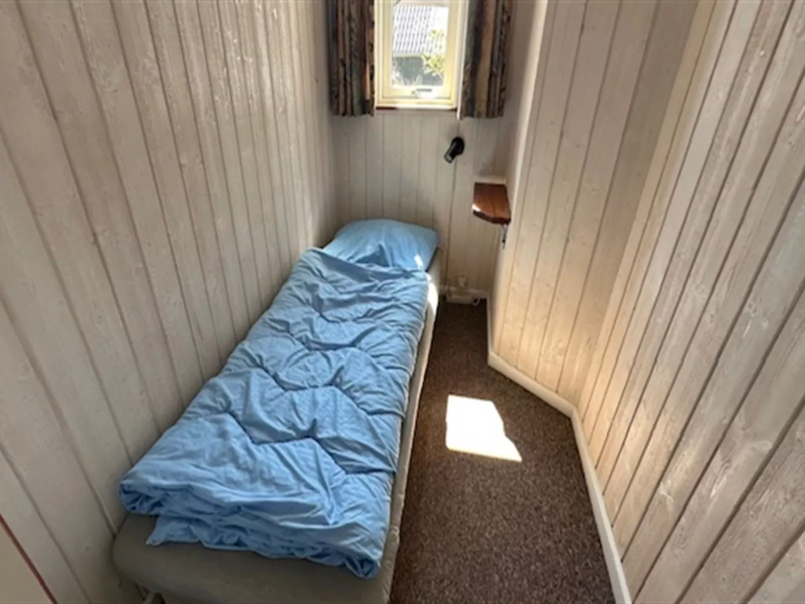 "Hemming" -  from the sea-Binnen