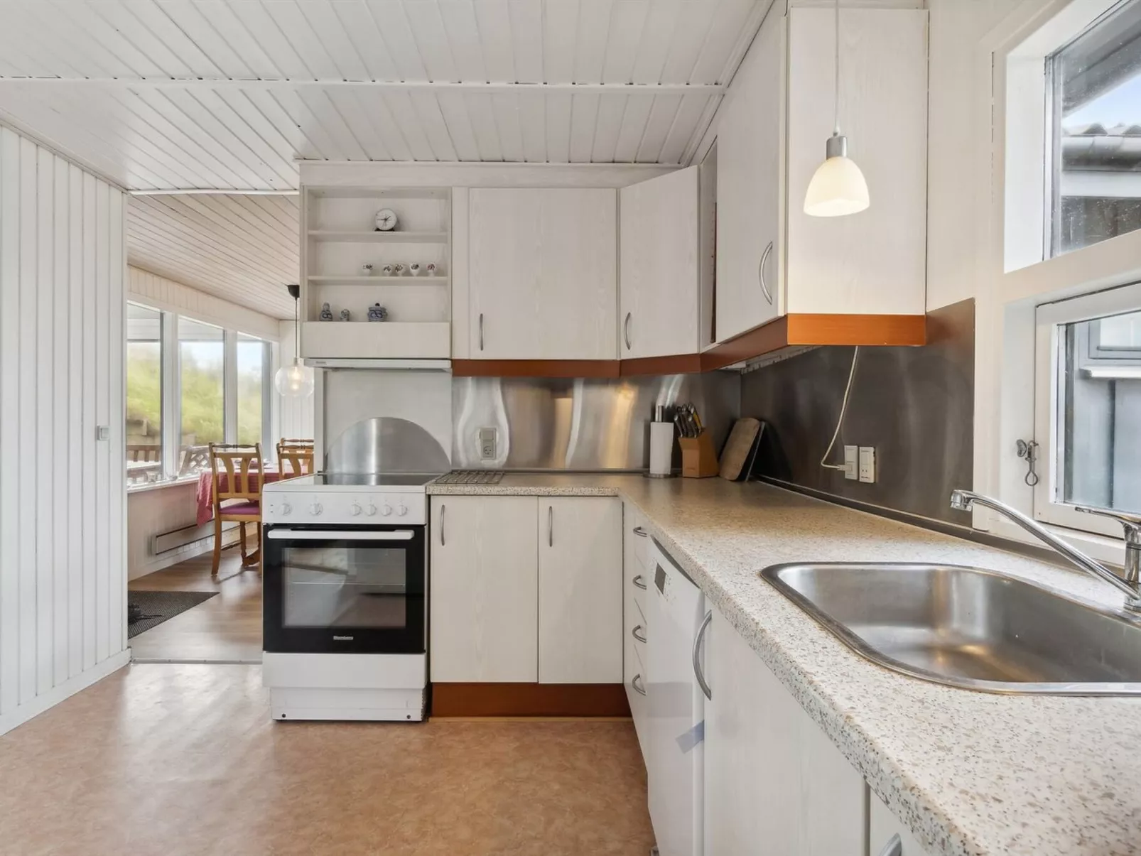 "Aghe" - 250m from the sea-Binnen