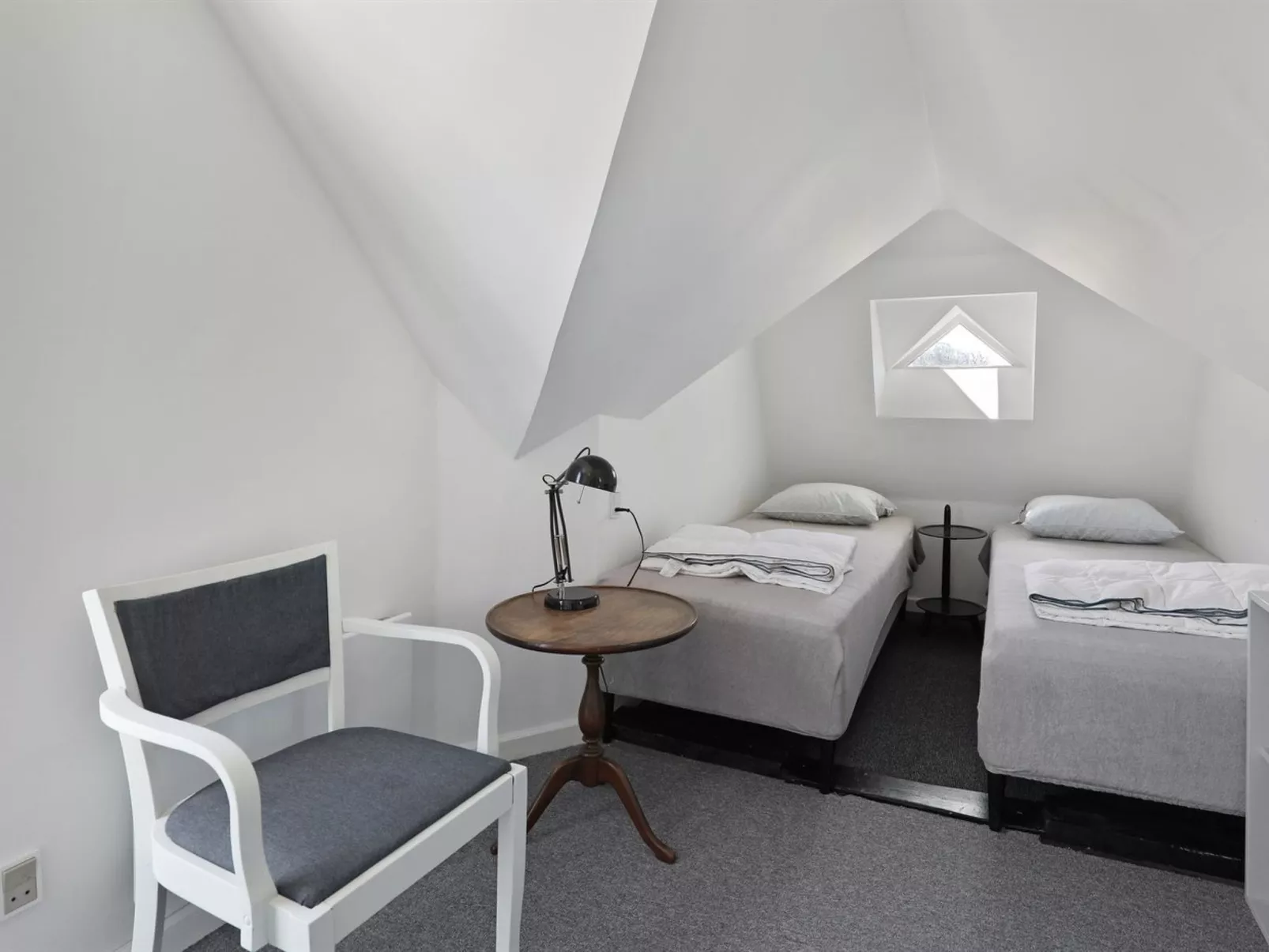 "Anina" - 400m from the sea-Binnen