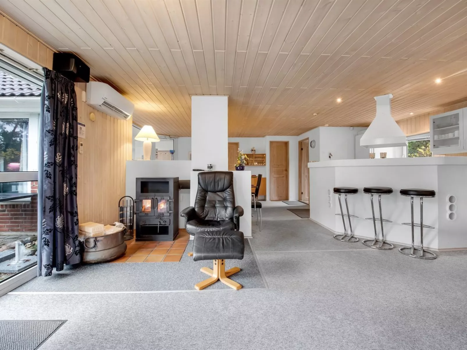 "Tuula" - 1.1km from the sea-Binnen