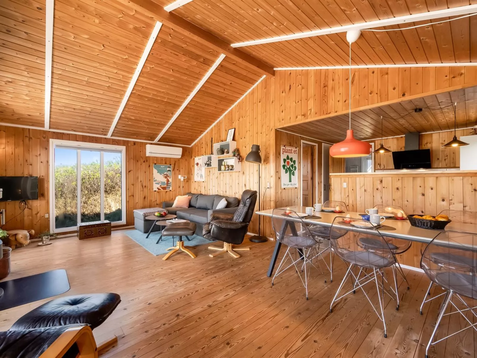 "Brigit" - 200m from the sea-Binnen