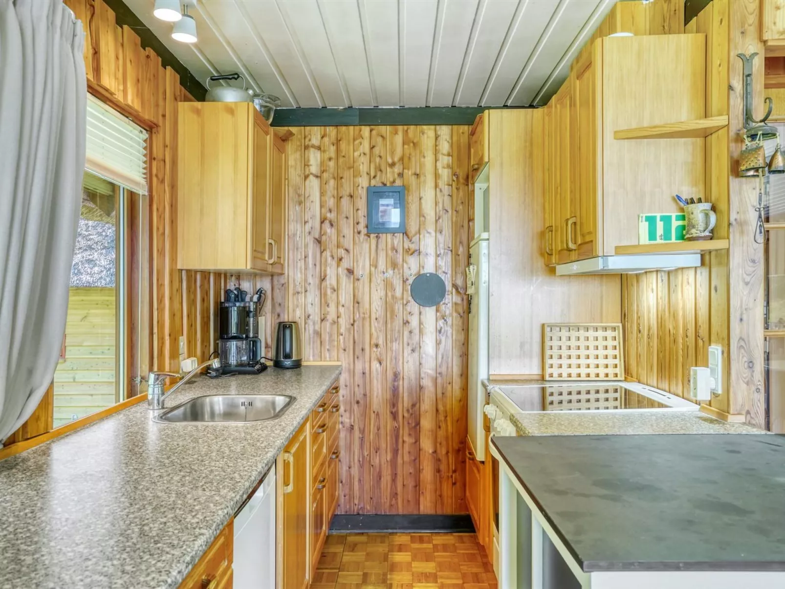 "Ingeborg" - 100m to the fjord-Binnen