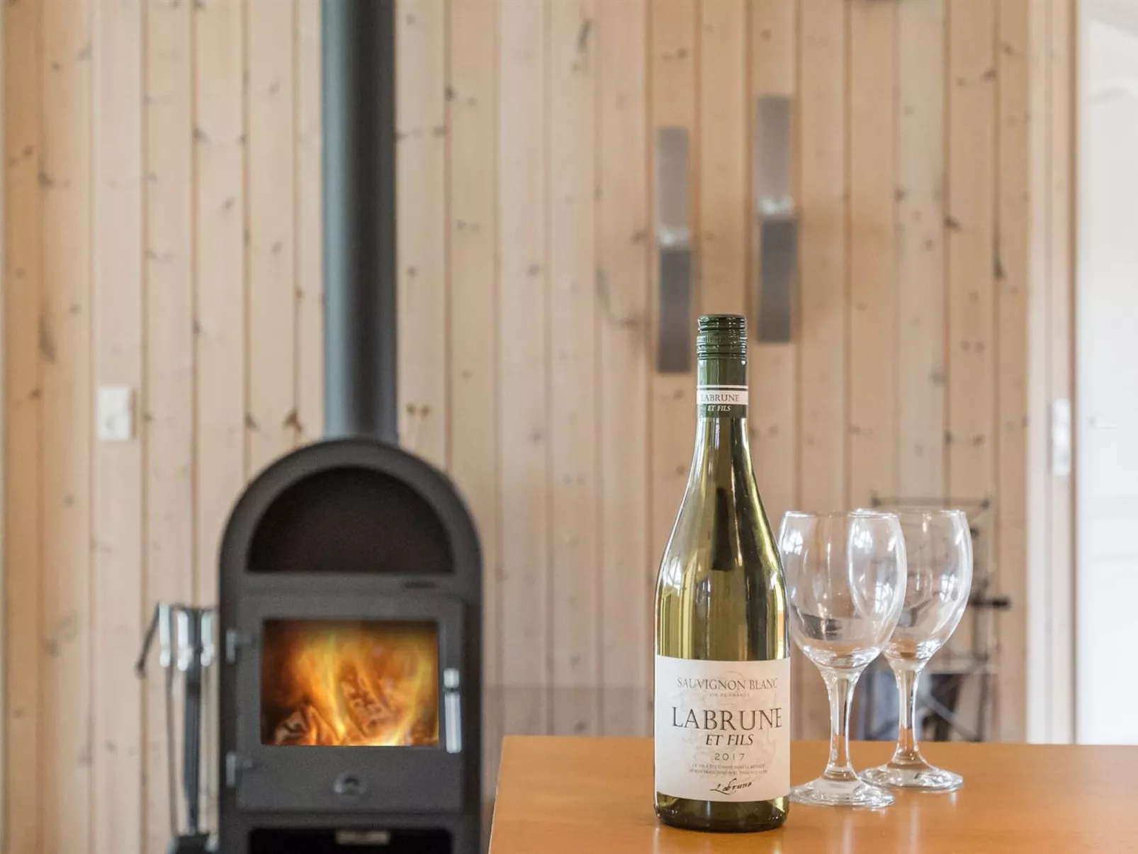 "Elsemarie" - 1.4km to the fjord-Binnen