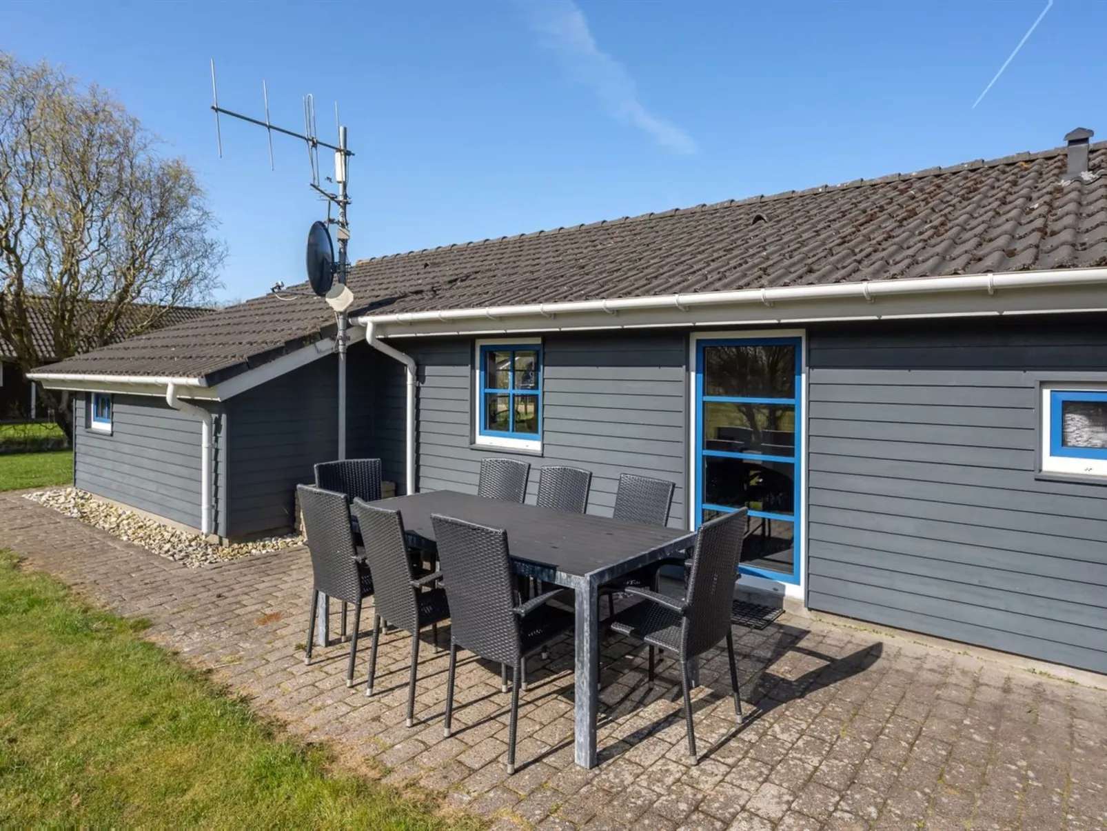 "Martina" - 560m to the fjord-Buiten