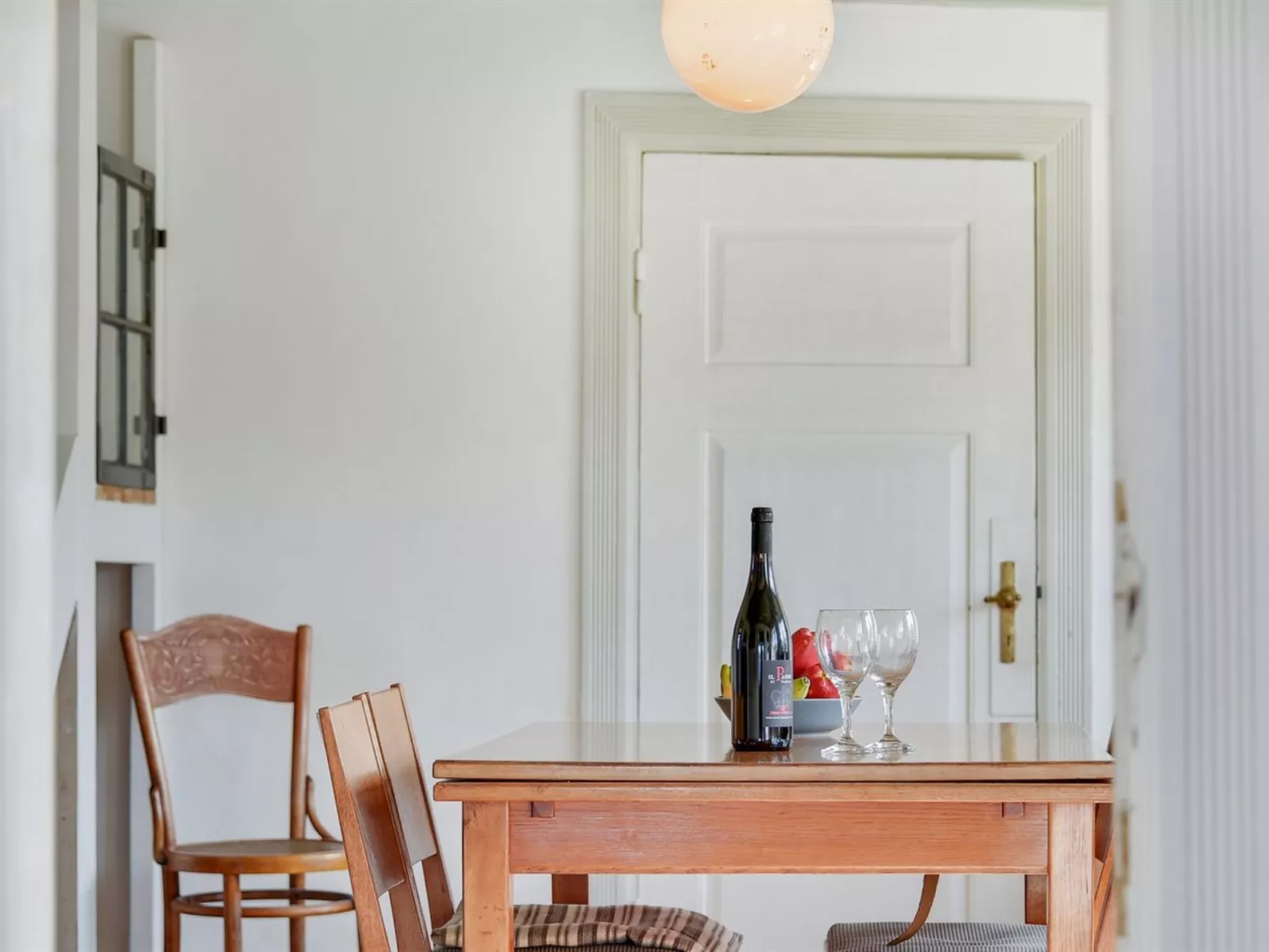 "Kielo" - 10km from the sea-Binnen