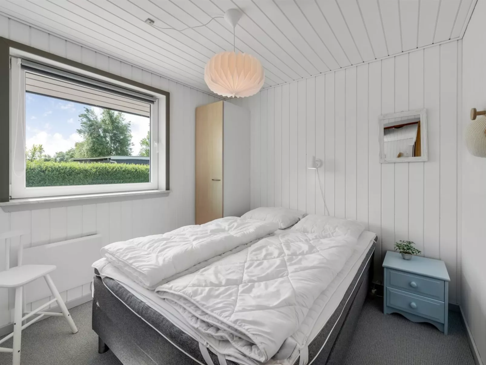 "Knag" - 800m to the fjord-Binnen