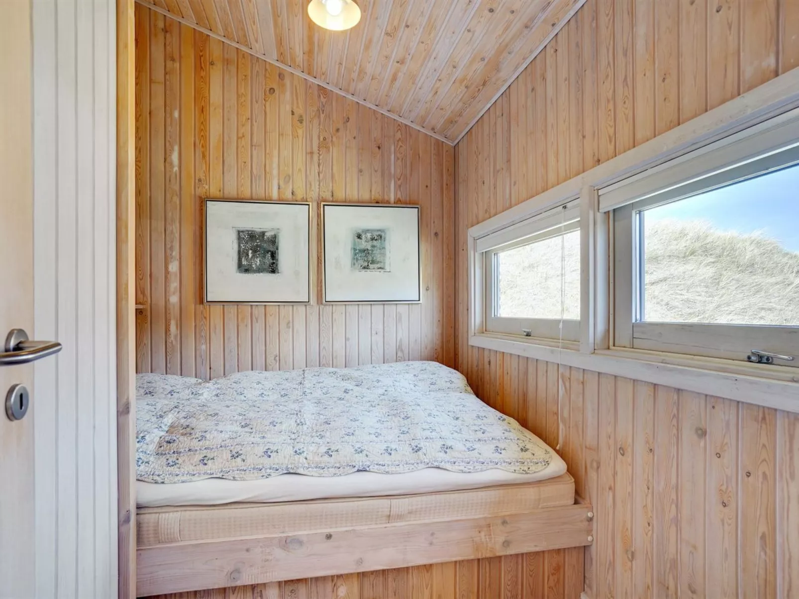 "Nikodina" - 200m from the sea-Binnen