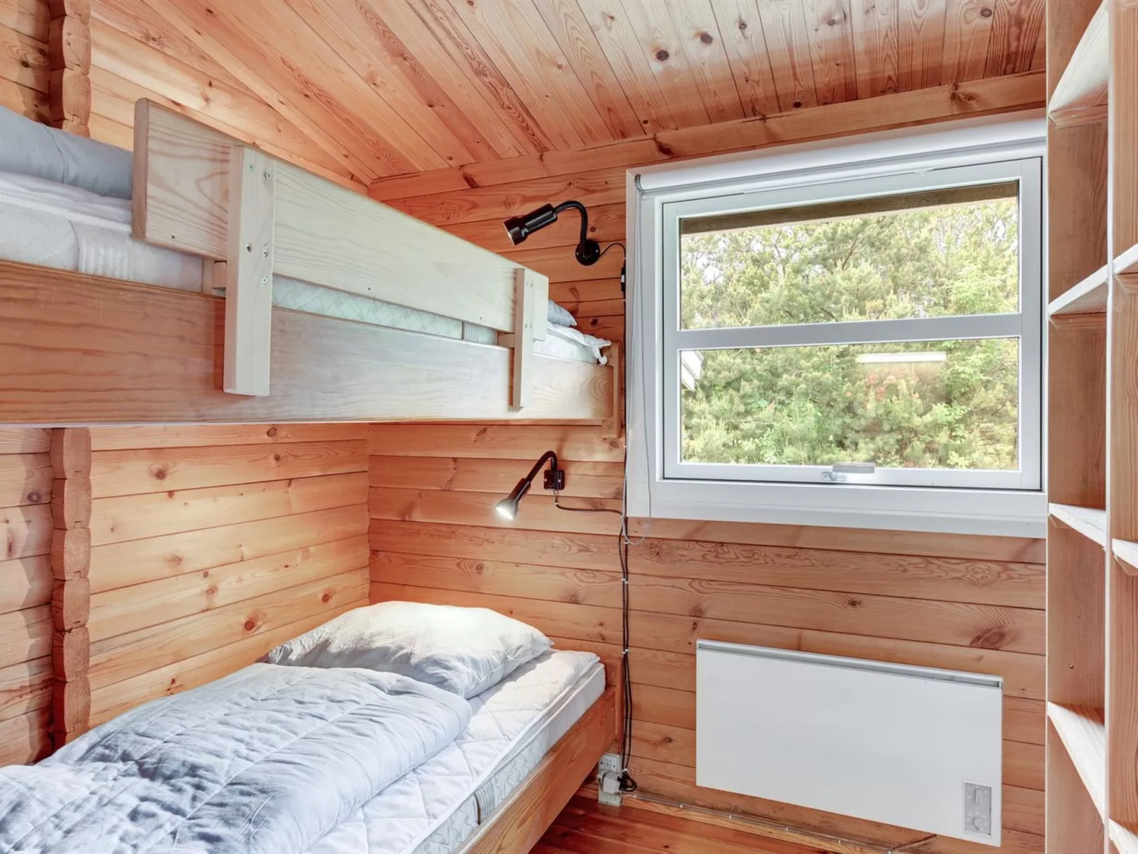 "Florense" - 2.5km from the sea-Binnen