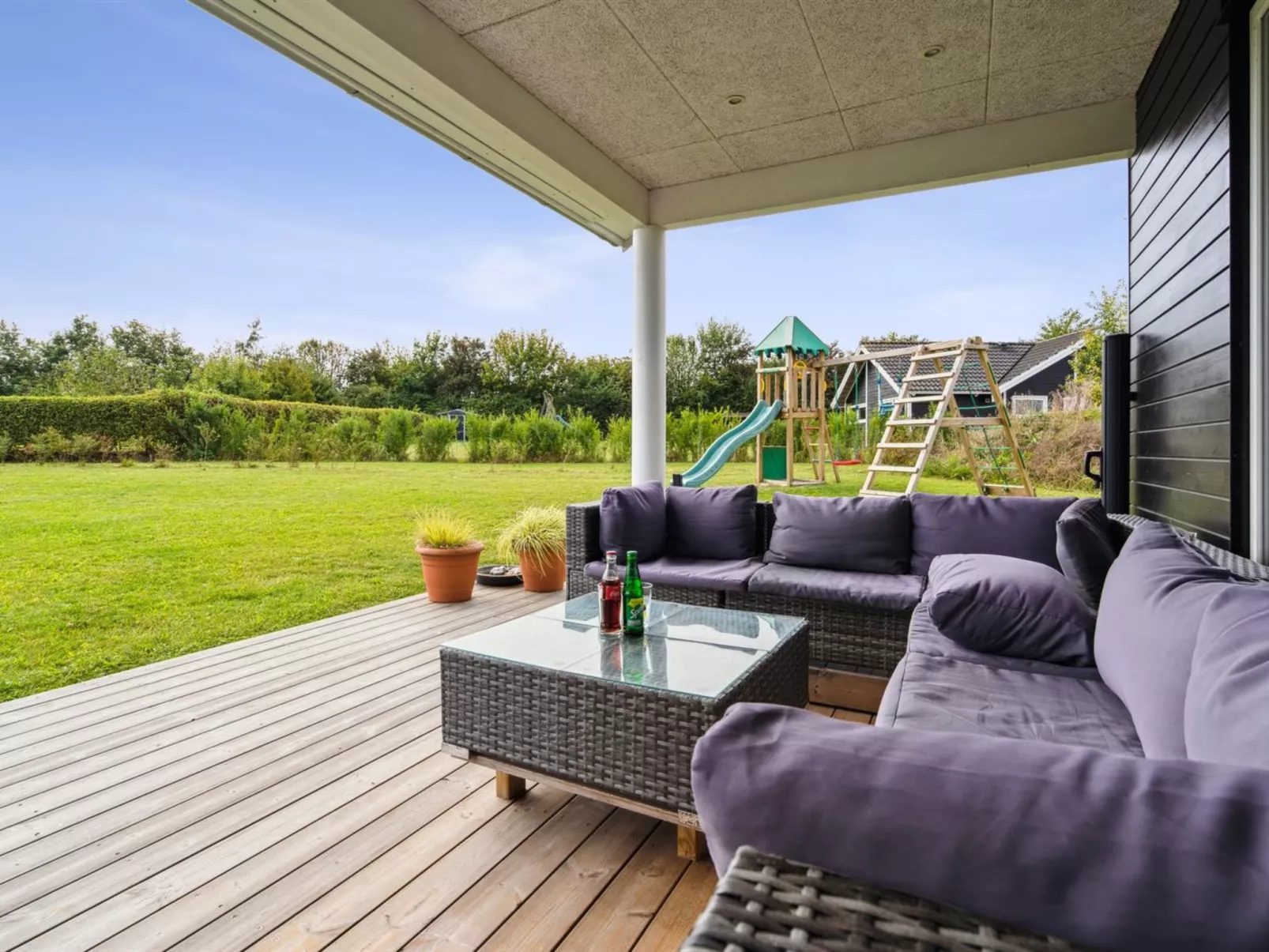 "Amdi" - 700m from the sea-Buiten