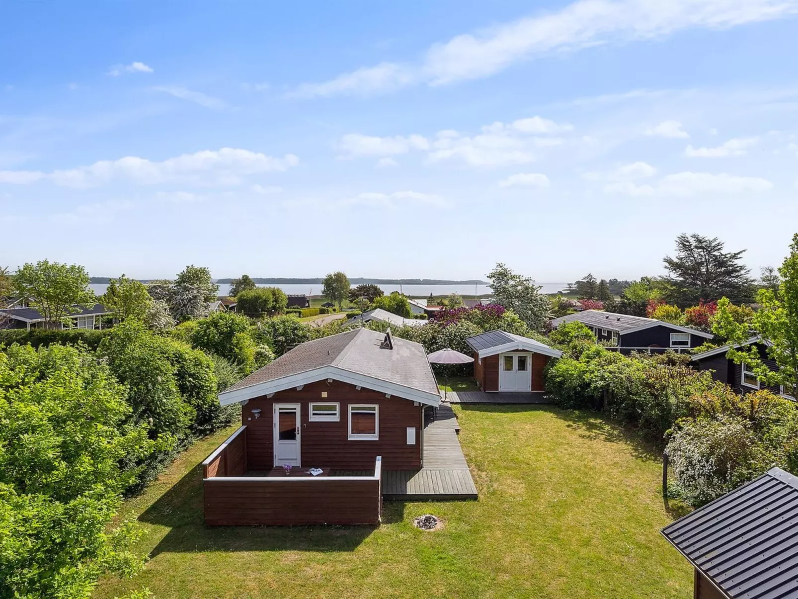 "Felicity" - 250m from the sea-Buiten