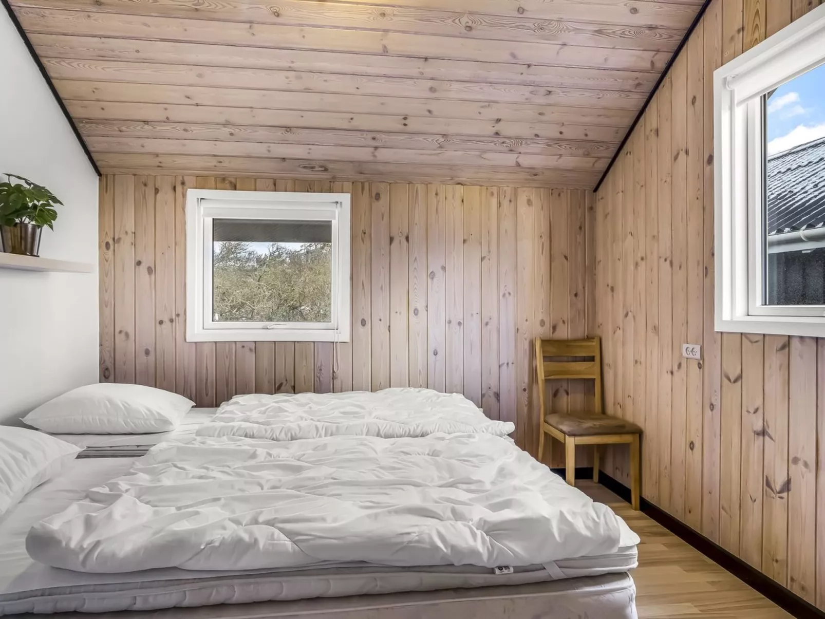 "Iida" - 100m from the sea-Binnen