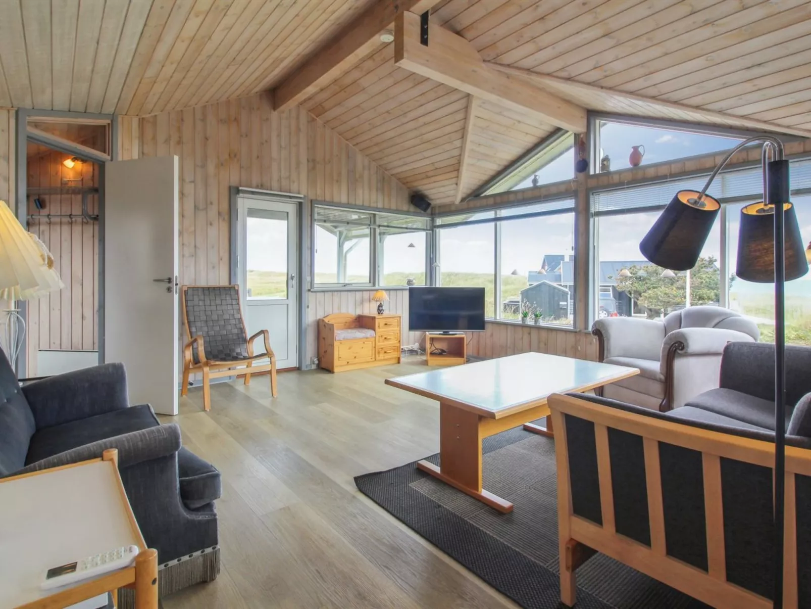 "Dorit" - 100m from the sea-Binnen