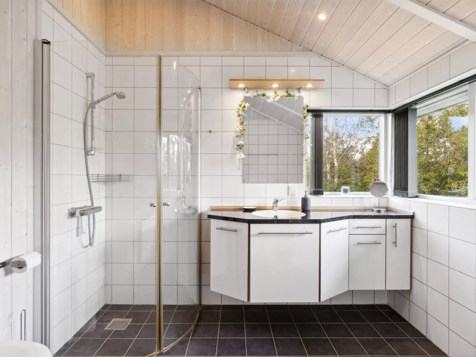 "Hilaria" - 1.4km from the sea-Binnen